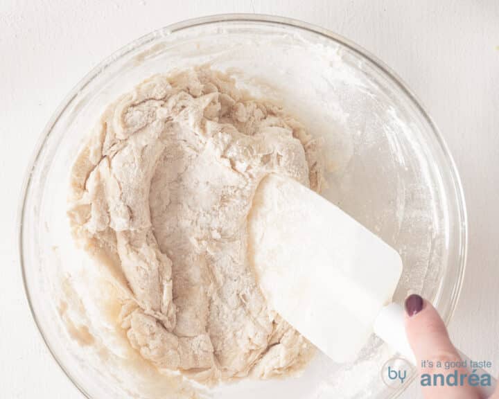 Mix the dough together with a spatula.