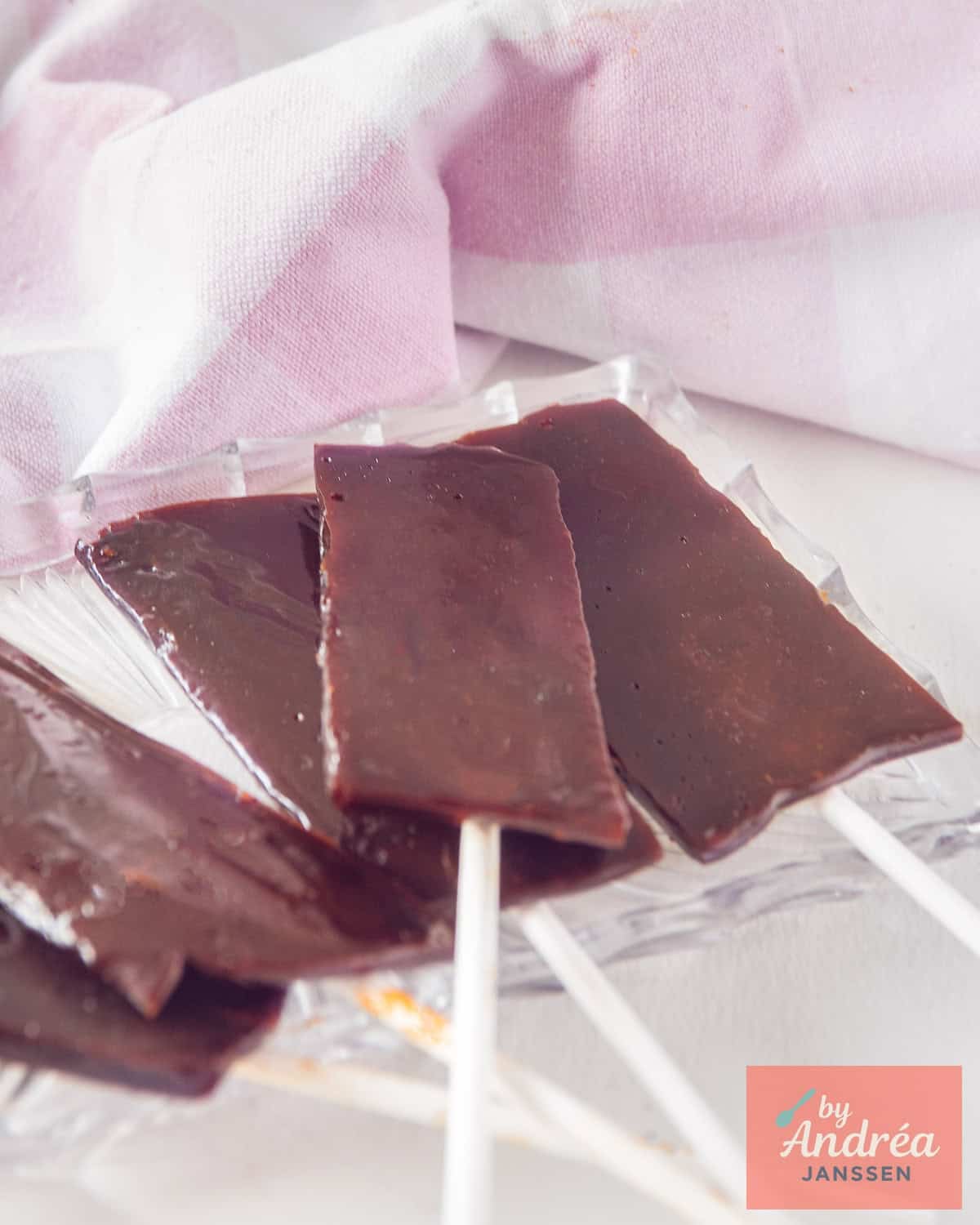 Quick Toffee Lollipops For Parties