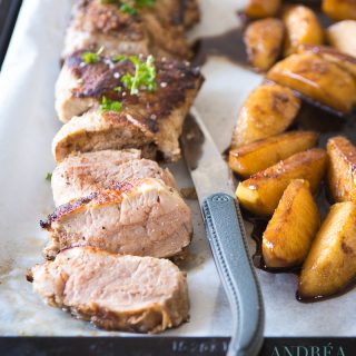 Pork loin with caramelized apples