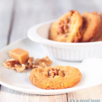 Walnut cookies on a plate