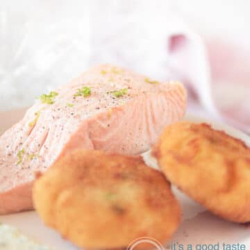salmon smoked in tea with wasabi latkes