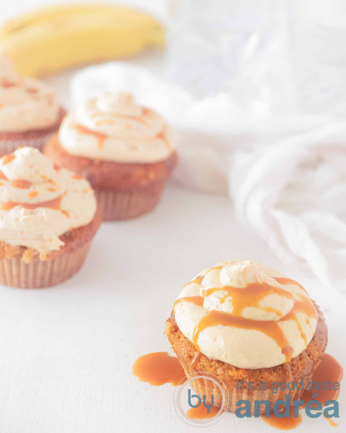 Banana cupcakes
