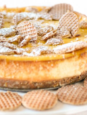 Stroopwafel cheesecake – syrup waffle cheese cake Stroopwafel cheesecake