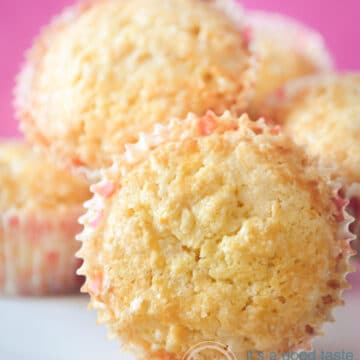 Pearl sugar muffins