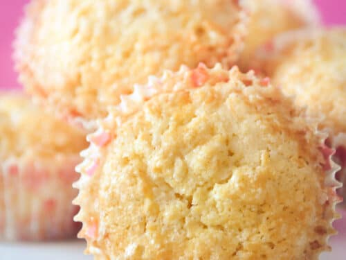 Pearl sugar muffins