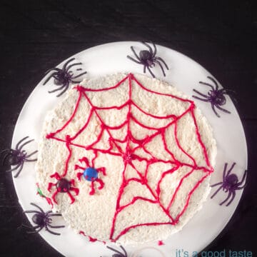 Easy Halloween Spider Web Cake