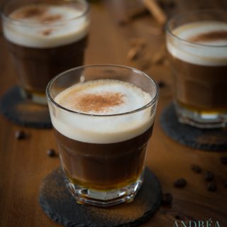 3 cups of Cafe au lait de luxe