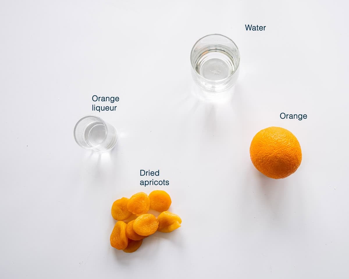 Ingredients Apricot orange puree on a white background with text description