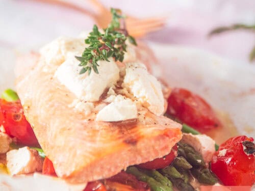 Simple Baked Salmon and Asparagus Dinner