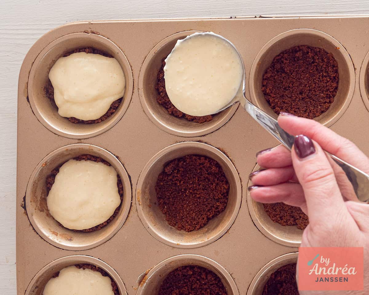 Fill the muffin cups with cheesecake batter