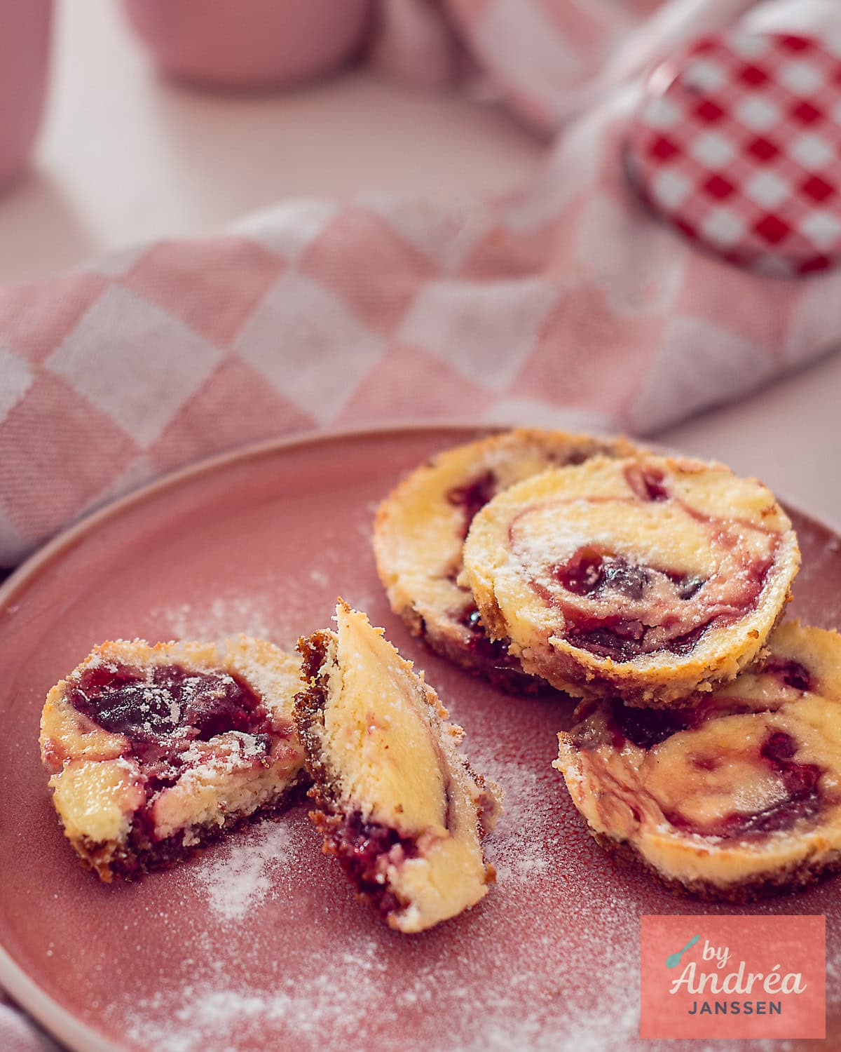 Easy Mini Cheesecakes with Fruit Jelly Swirl