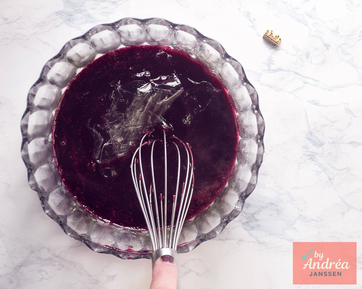 forest fruit glaze where gelatin is added