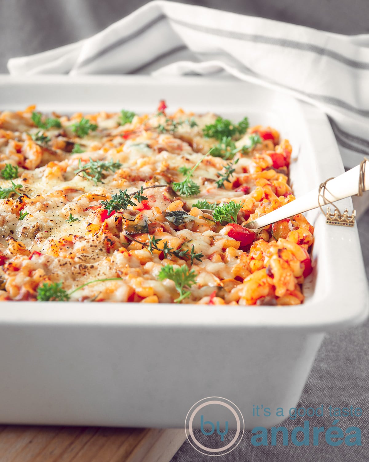 Macaroni casserole with a mascarpone tomato sauce