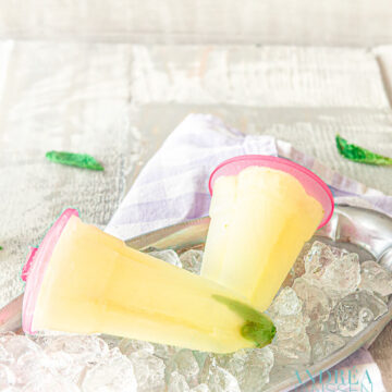 Lemon and mint popsicles
