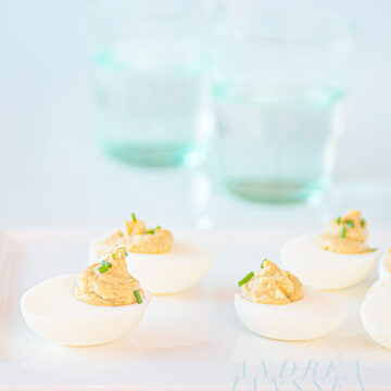 deviled eggs with avocado