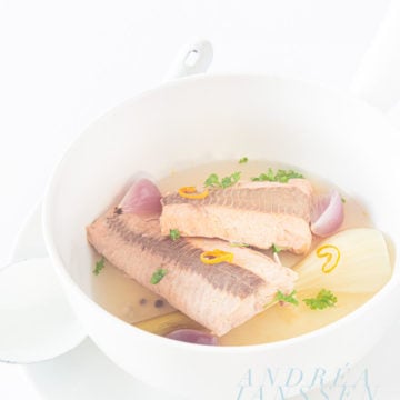 Poached salmon: a delicious one pot dish