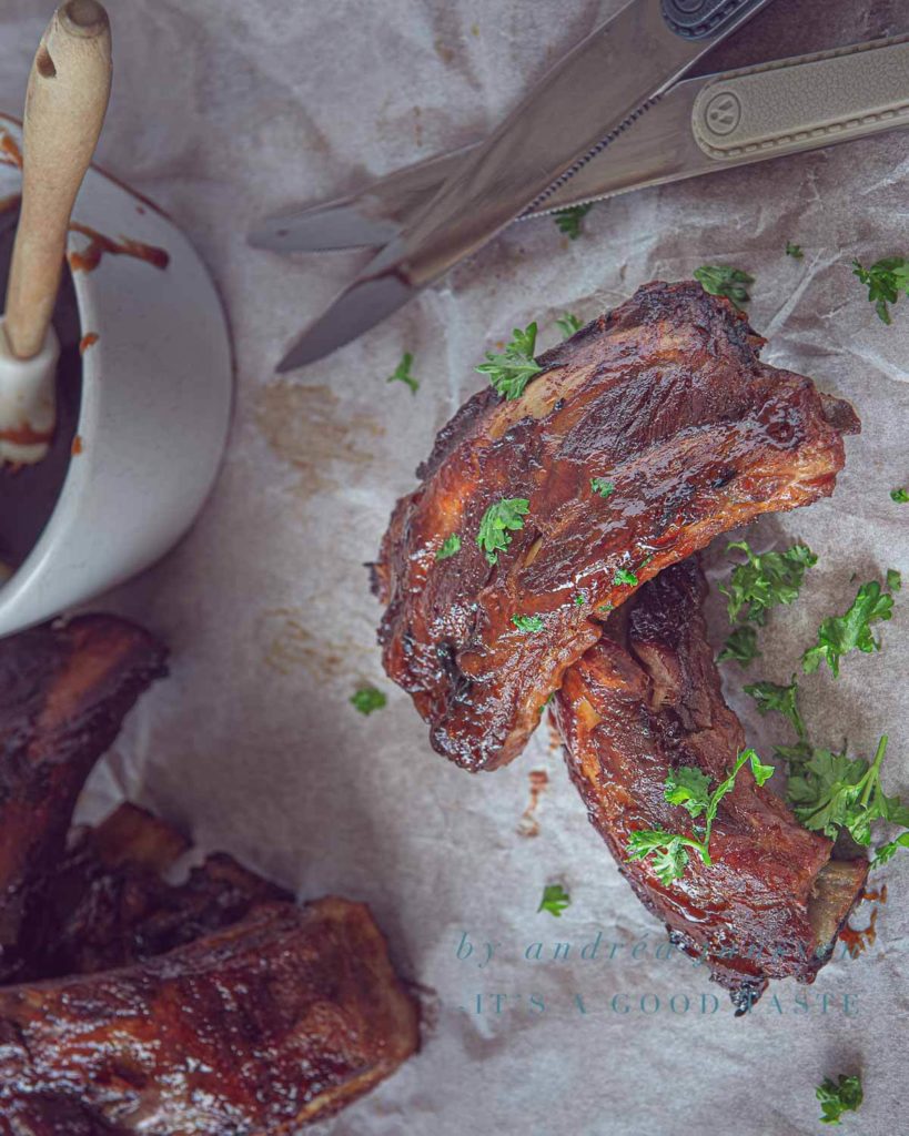 Zoete spareribs met BBQ saus