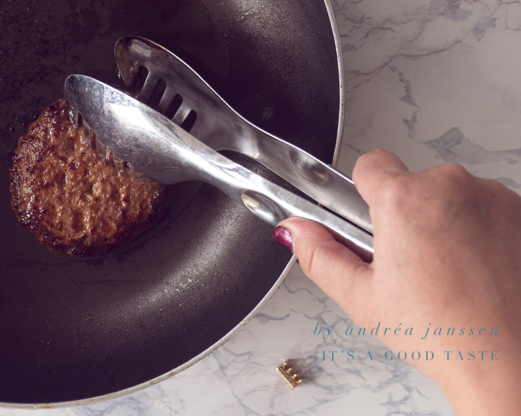 Hamburger in a frying pan