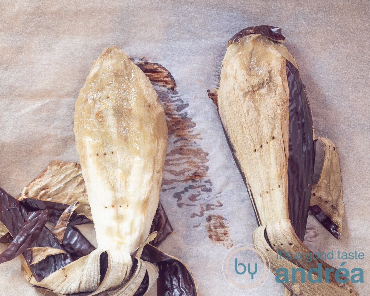 Geroosterde aubergines half ontveld