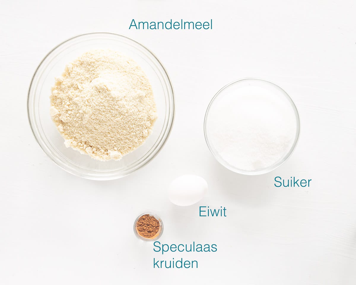 Ingredienten gekruide amandelspijs vulling