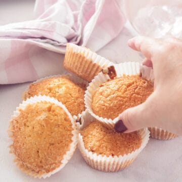 Pearl sugar muffins