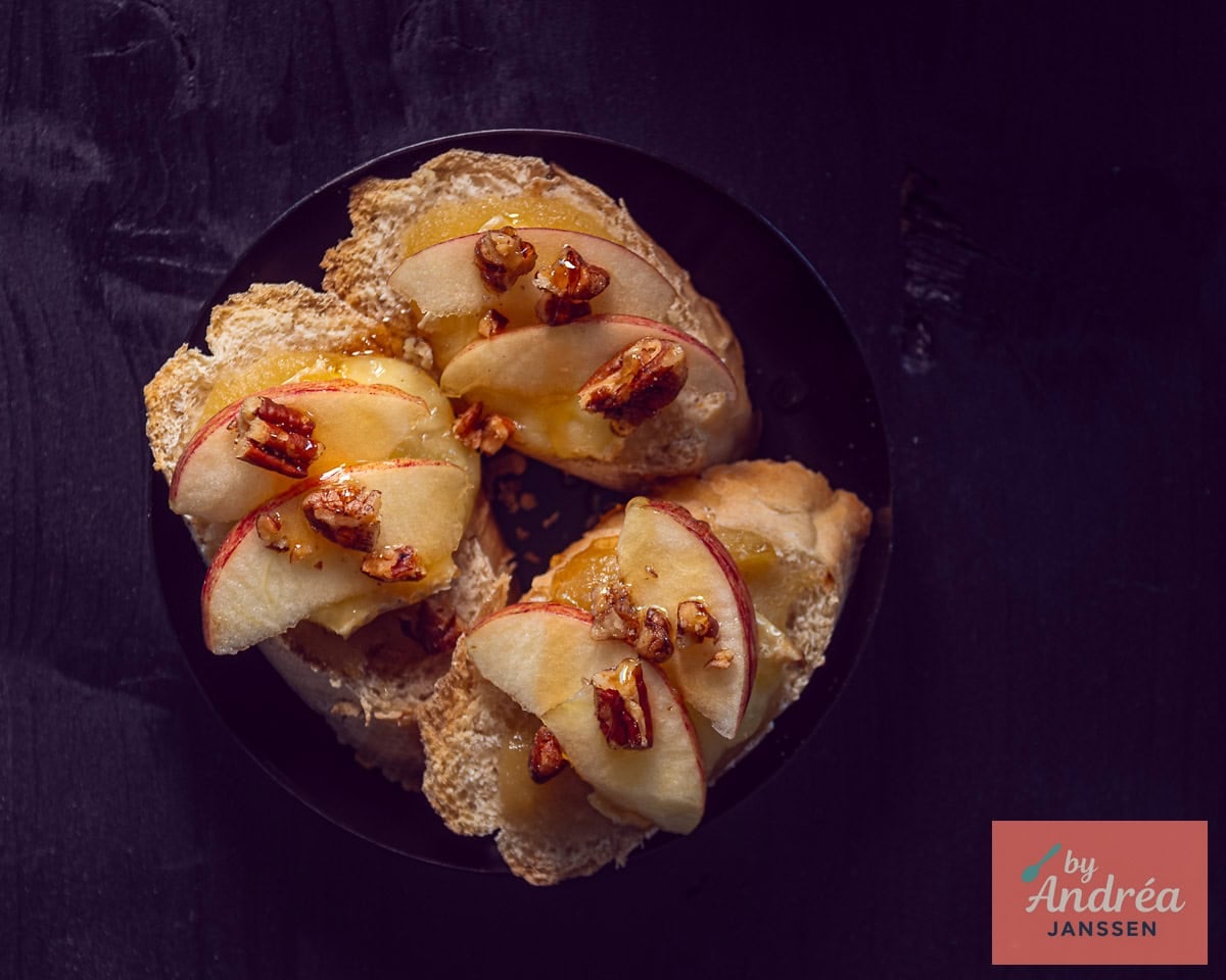 baguette topped with apple, walnut, honey and Brie