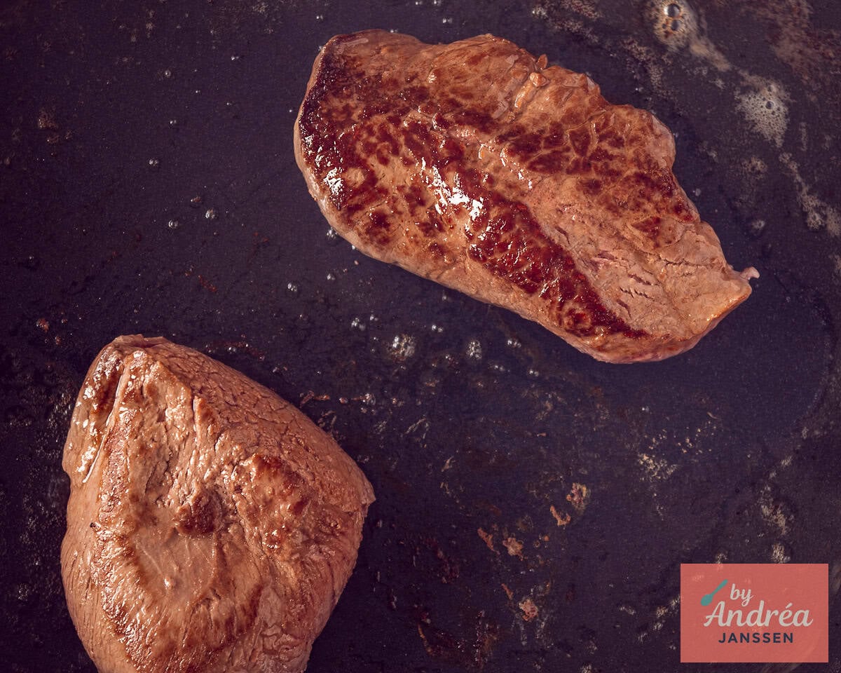 Fry the venison steak in a frying pan